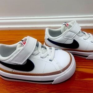 Brand new Nike Court Legacy Toddler Shoes (6C) white, brown and black.